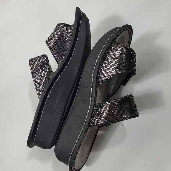 Alegria Karmen Pewter Wavy Sandals KAR-664 Size 38 Metallic Black Adjustable - Picture 5 of 7
